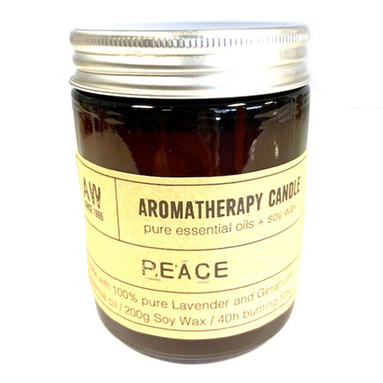 Aromaterapeutická sójová sviečka - Mier (muškát a levanduľa)